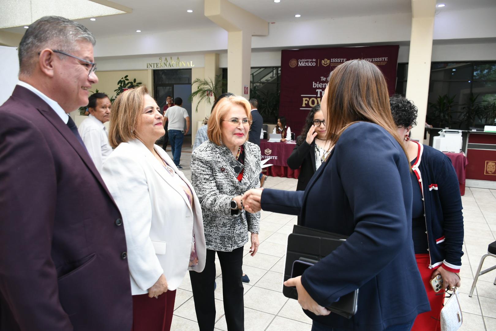 Plática informativa del FOVISSSTE "Reestructura UMA a PESOS"